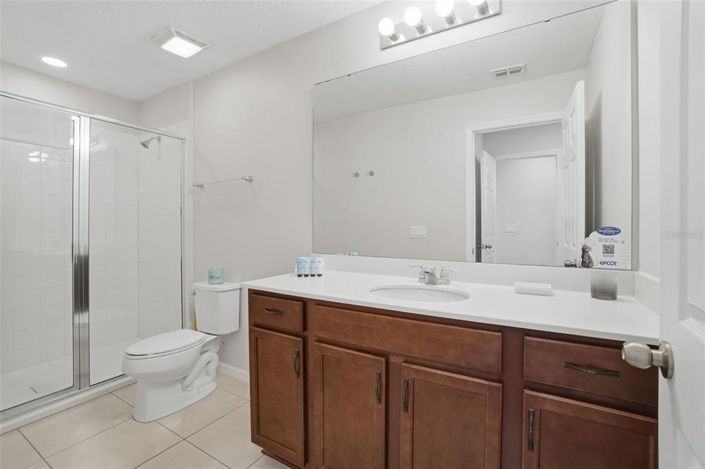 Image No.38-5 Bed Townhouse for sale