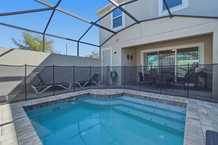 Image No.44-5 Bed Townhouse for sale