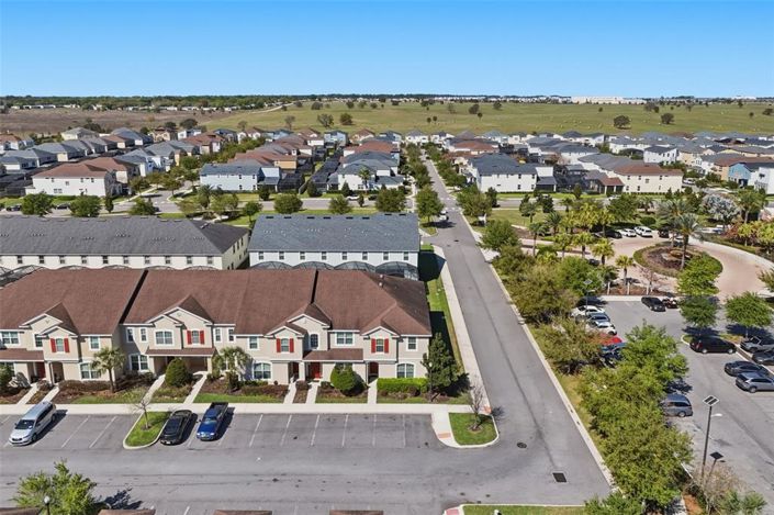 Image No.47-5 Bed Townhouse for sale