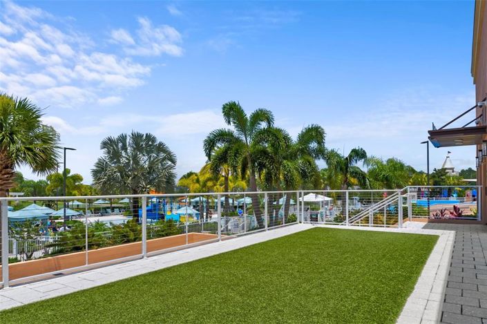 Image No.59-5 Bed Townhouse for sale