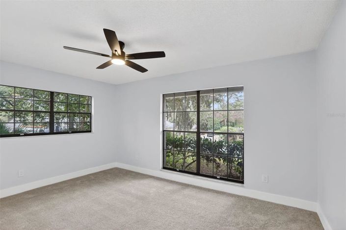 Image No.20-4 Bed House for sale