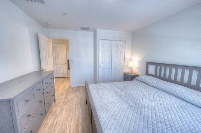 Image No.18-3 Bed Apartment for sale