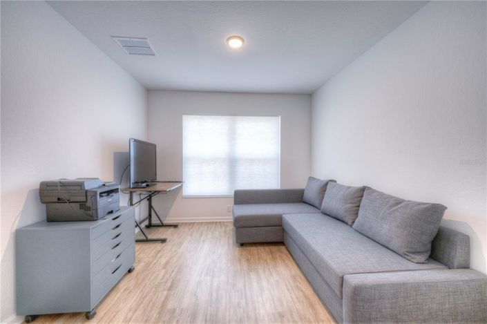 Image No.19-3 Bed Apartment for sale