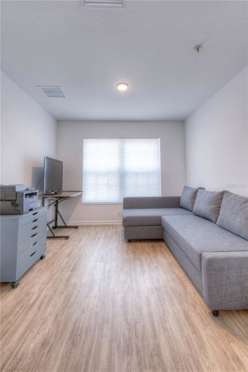 Image No.20-3 Bed Apartment for sale