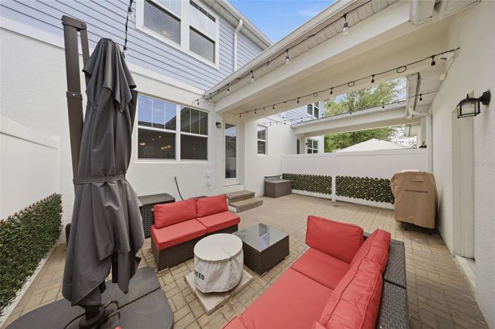 Image No.25-2 Bed Townhouse for sale