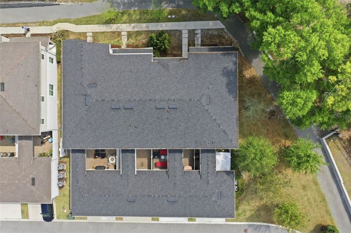 Image No.28-2 Bed Townhouse for sale