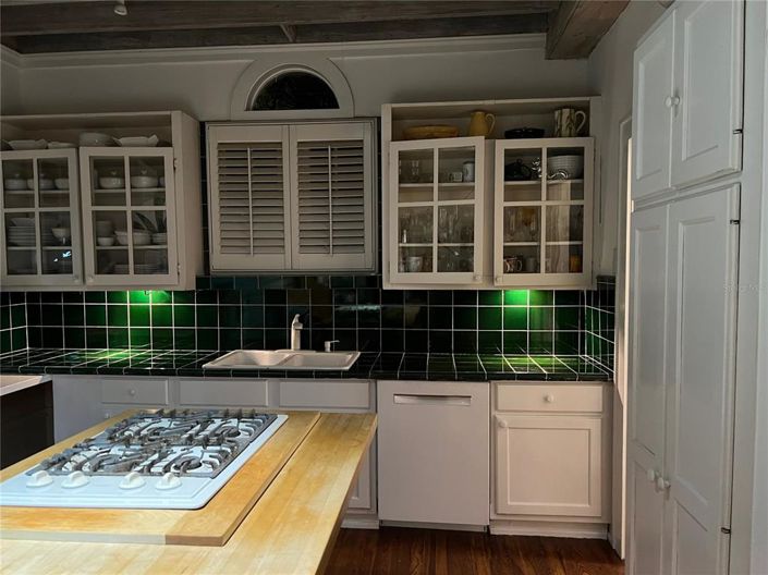 Image No.33-3 Bed House for sale