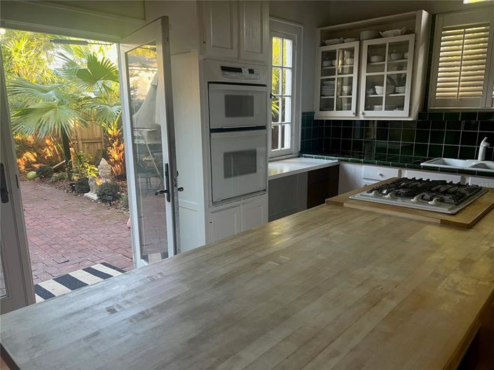 Image No.36-3 Bed House for sale