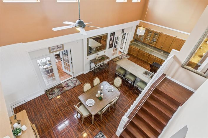 Image No.15-6 Bed House for sale