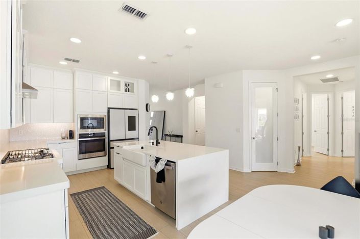 Image No.14-4 Bed House for sale