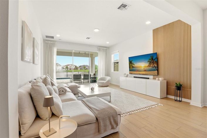 Image No.18-4 Bed House for sale