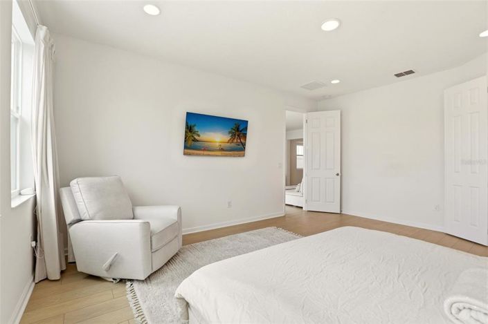 Image No.22-4 Bed House for sale