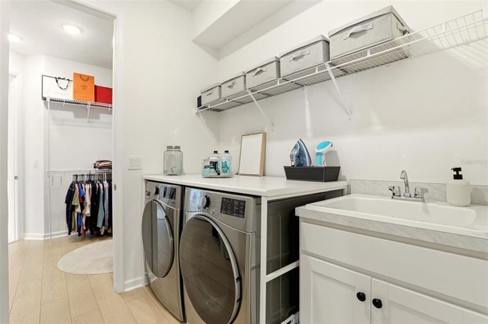 Image No.27-4 Bed House for sale