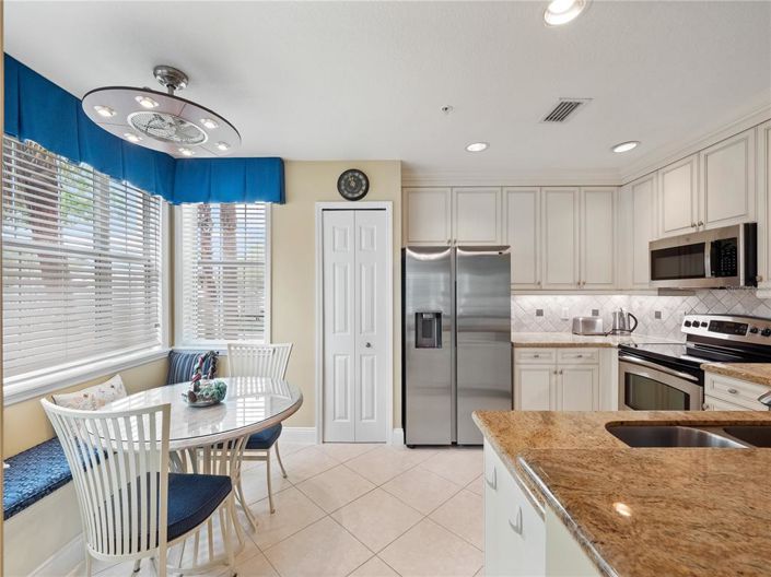 Image No.20-3 Bed Apartment for sale