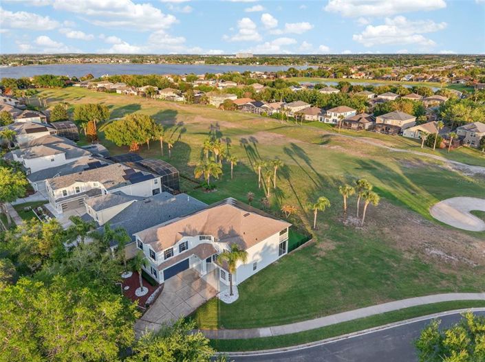 Image No.2-5 Bed House for sale