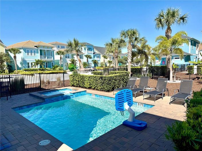 Image No.27-4 Bed Townhouse for sale