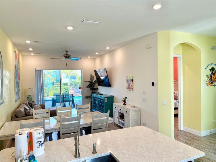 Image No.6-4 Bed Townhouse for sale