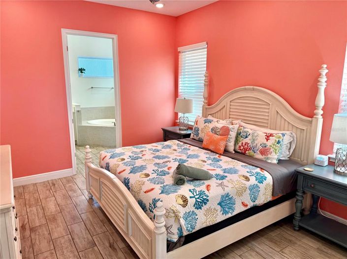 Image No.9-4 Bed Townhouse for sale