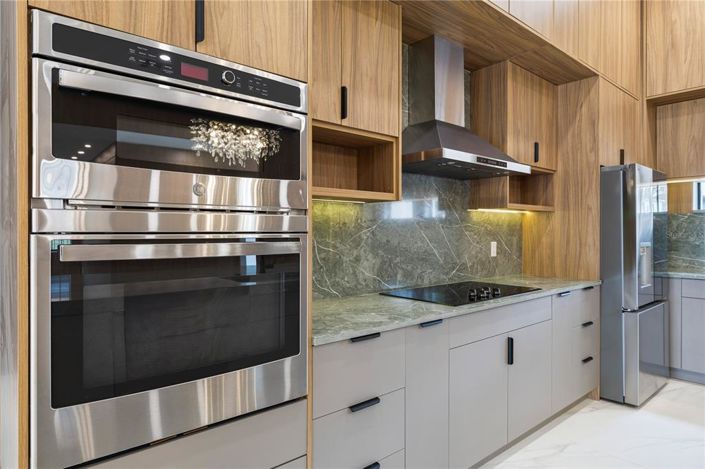 Image No.24-5 Bed House for sale