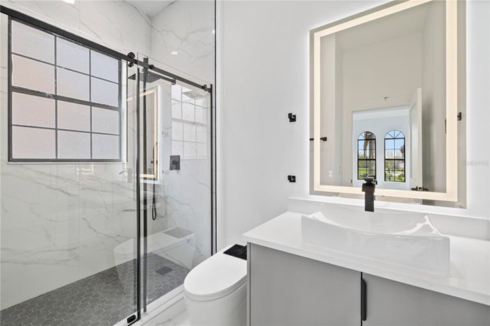 Image No.28-5 Bed House for sale