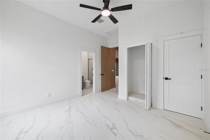 Image No.33-5 Bed House for sale