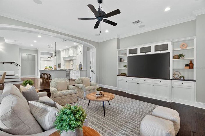 Image No.24-5 Bed House for sale