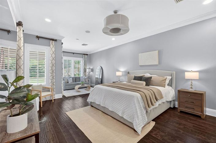 Image No.31-5 Bed House for sale