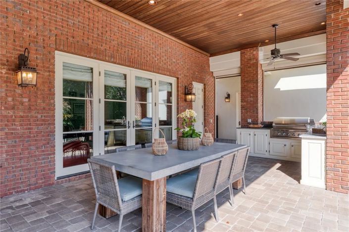 Image No.60-5 Bed House for sale