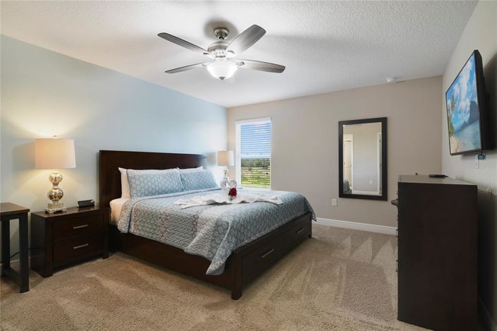 Image No.25-6 Bed House for sale