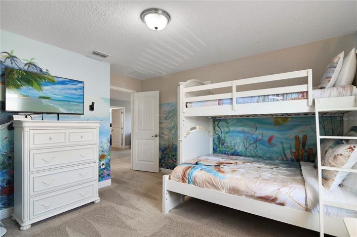 Image No.38-6 Bed House for sale