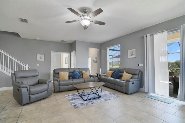 Image No.39-6 Bed House for sale