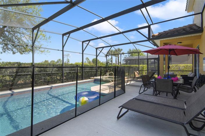 Image No.43-6 Bed House for sale