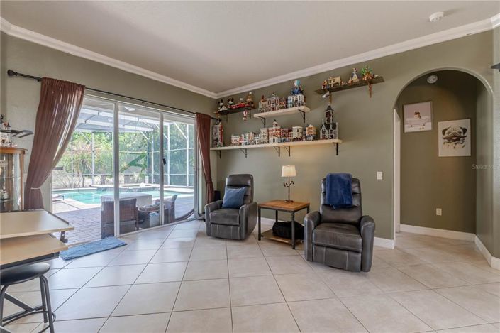 Image No.5-4 Bed House for sale