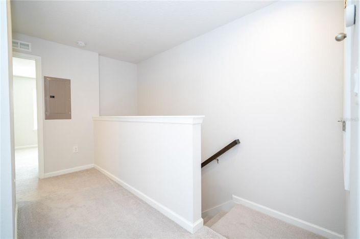 Image No.30-3 Bed Townhouse for sale