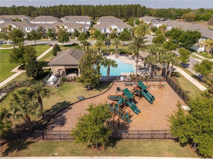 Image No.60-3 Bed Townhouse for sale