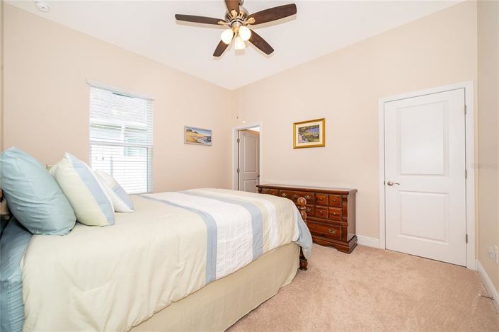 Image No.19-3 Bed House for sale