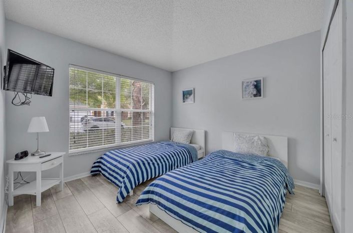 Image No.31-5 Bed House for sale