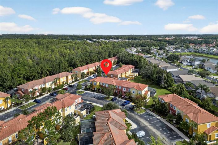 Image No.10-3 Bed Townhouse for sale