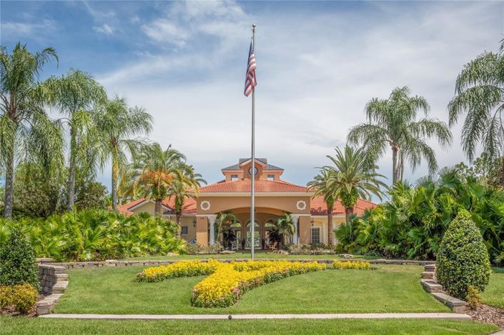 Image No.12-3 Bed Townhouse for sale