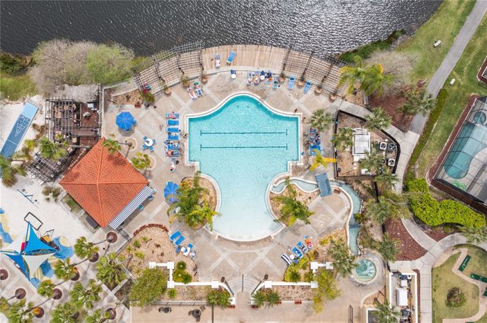 Image No.13-3 Bed Townhouse for sale