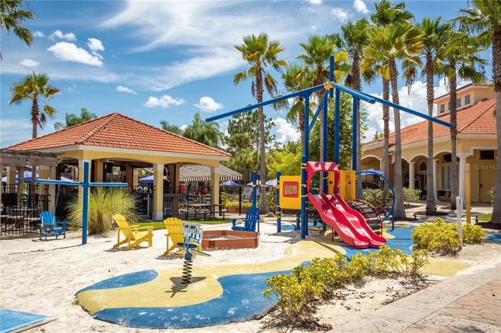 Image No.18-3 Bed Townhouse for sale