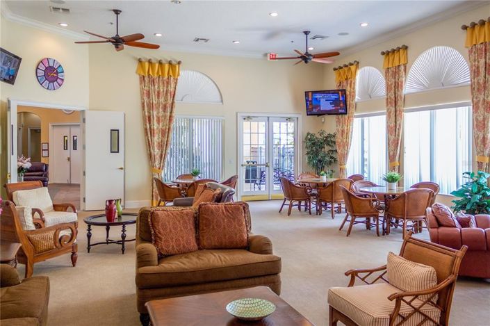 Image No.20-3 Bed Townhouse for sale