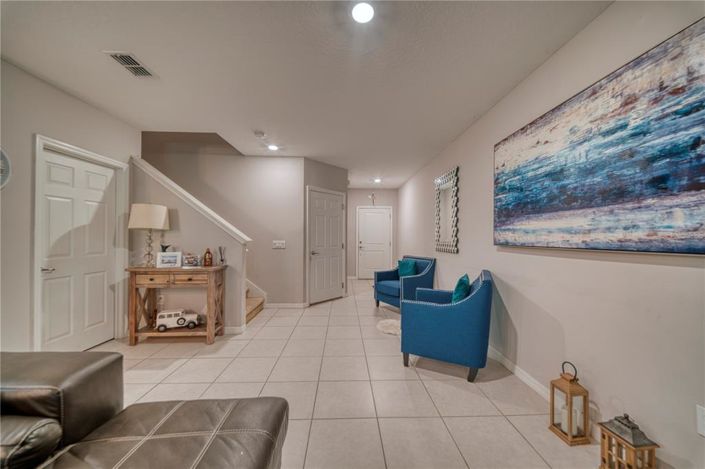 Image No.2-3 Bed Townhouse for sale