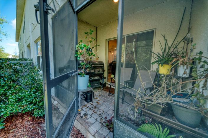 Image No.27-3 Bed Townhouse for sale