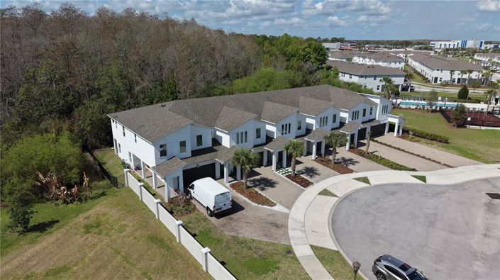 Image No.28-3 Bed Townhouse for sale