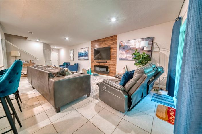 Image No.6-3 Bed Townhouse for sale