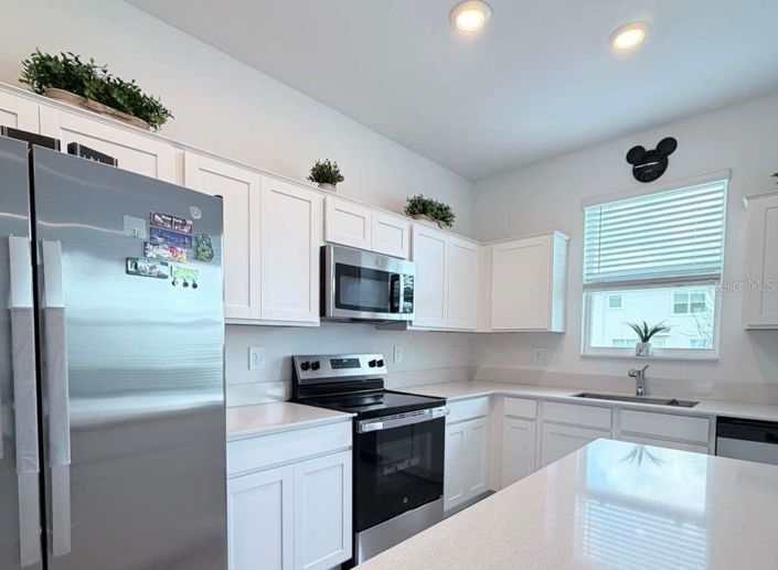 Image No.6-3 Bed Townhouse for sale