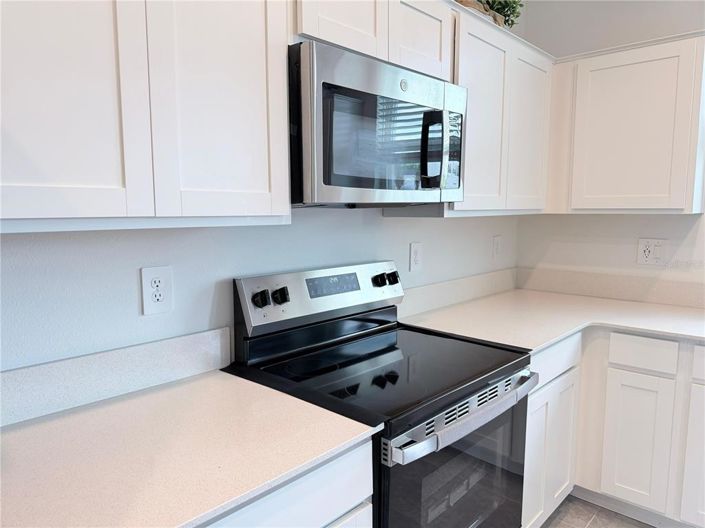 Image No.8-3 Bed Townhouse for sale