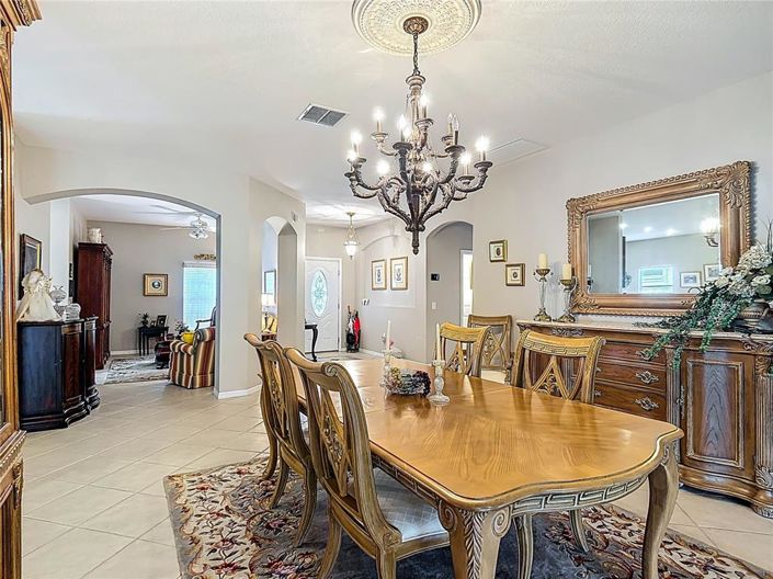 Image No.26-3 Bed House for sale