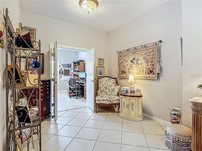 Image No.43-3 Bed House for sale